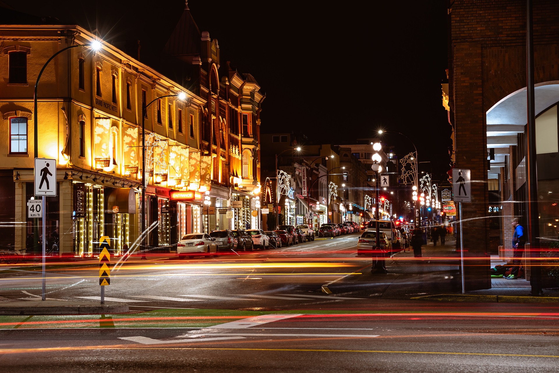 city-6818066_1920.jpg